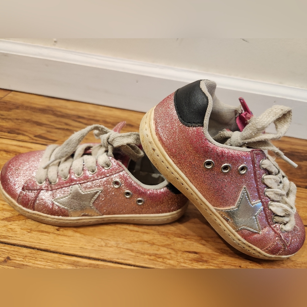 Hoo pink sparkly star lace up sneakers with zipper size 12
